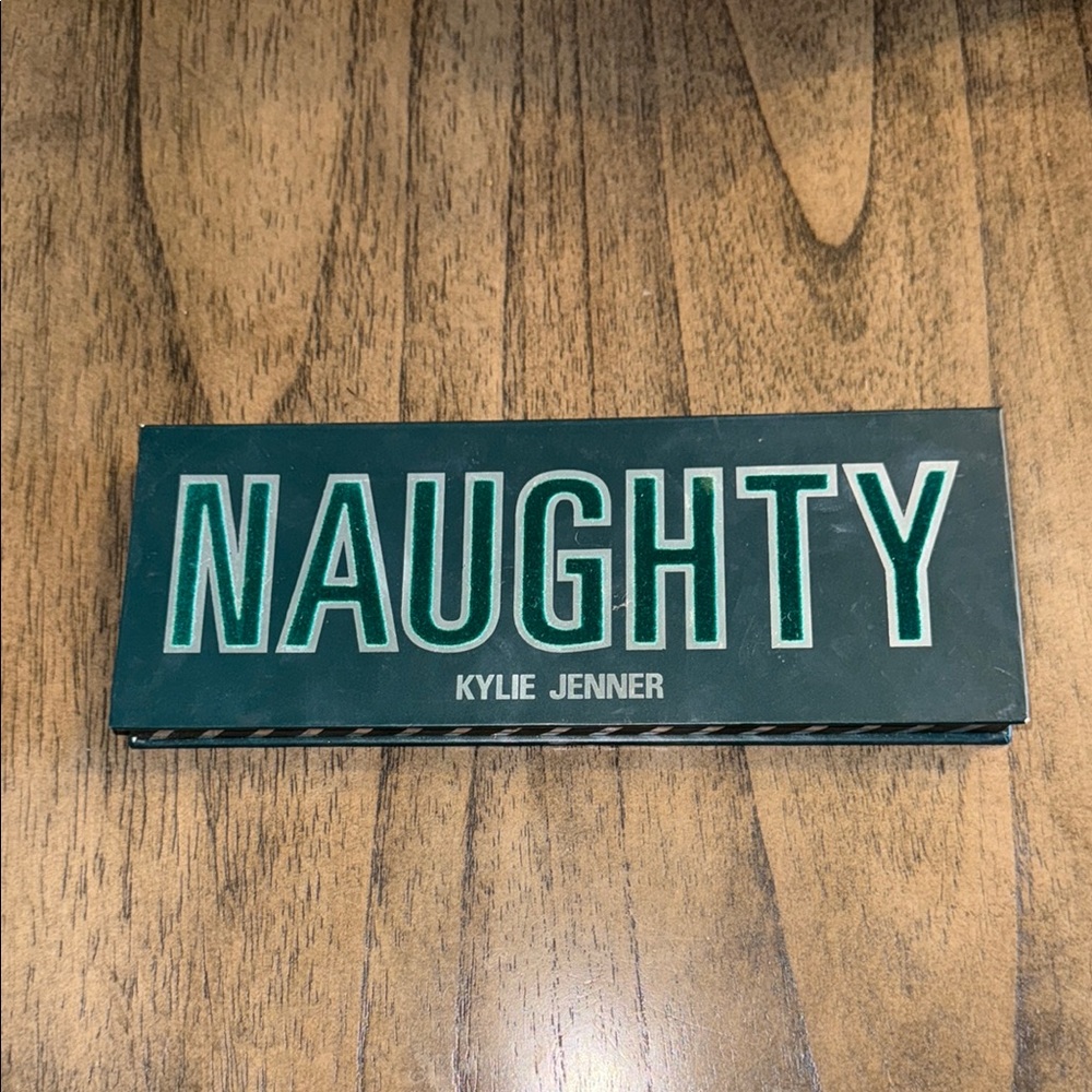 Kylie Jenner Naughty Eyeshadow Palette